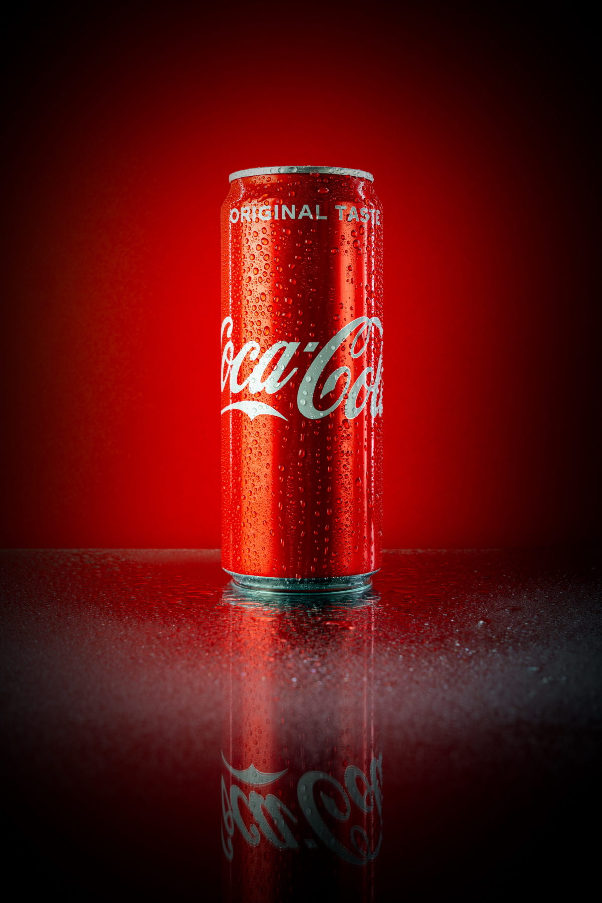 Zdeněk Janošík – coca cola product photo